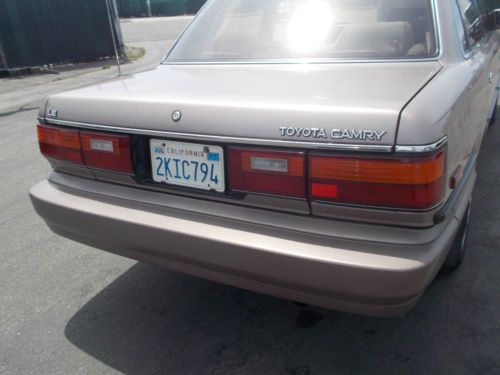 1988 Toyota Camry No Reserve, image 13