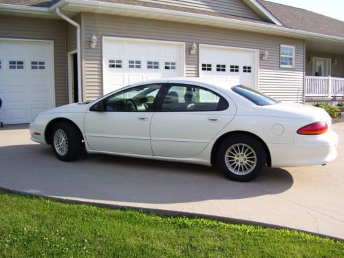 2004 chrysler concorde lxi sedan 4-door 3.5l