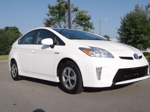 2013 prius ii~one owner~no accidents~bluetooth~warranty~compare our hybrid deals