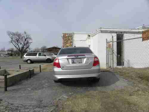 2012 Ford Fusion Hybrid, image 2