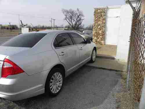 2012 Ford Fusion Hybrid, image 3