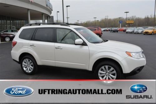 Awd  sunroof  all weather pkg  htd seats  windshield wiper de-icer  low miles