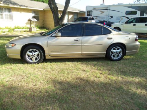 2003 pontiac gran prix gold leather sun roof