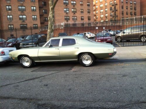 1971 buick  base sedan 4-door 5.7l