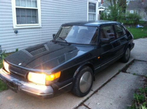 1993 saab 900 16 valve....one-of-a-kind fun edition-last year classic body