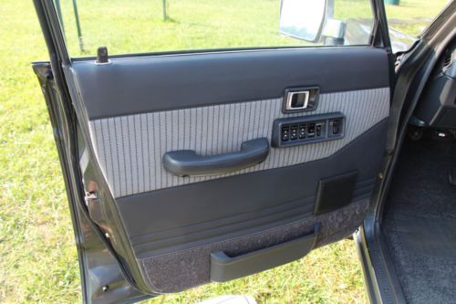 1988 Toyota Land Cruiser Base Sport Utility 4-Door 4.0L (FJ62), image 13