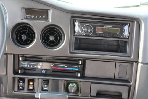 1988 Toyota Land Cruiser Base Sport Utility 4-Door 4.0L (FJ62), image 21