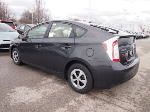 2014 toyota prius two