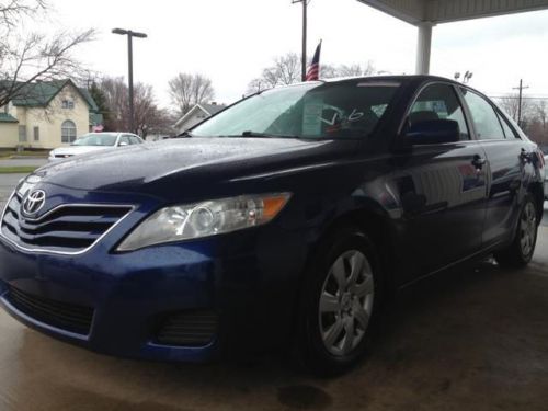 2010 Toyota Camry LE, image 9