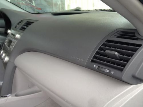 2010 Toyota Camry LE, image 20