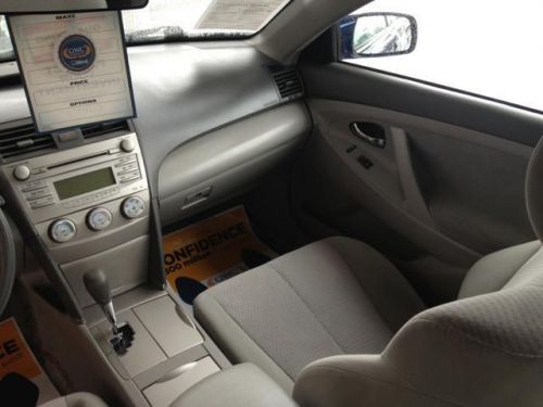 2010 Toyota Camry LE, image 21