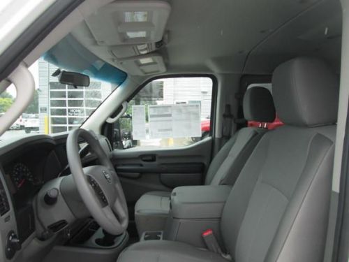 2014 nissan nv passenger nv3500 hd sv v6/sv v8