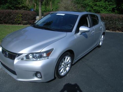 2012 lexus ct 200h