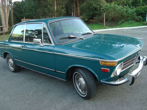 1972 bmw 2002  automatic (roundie)