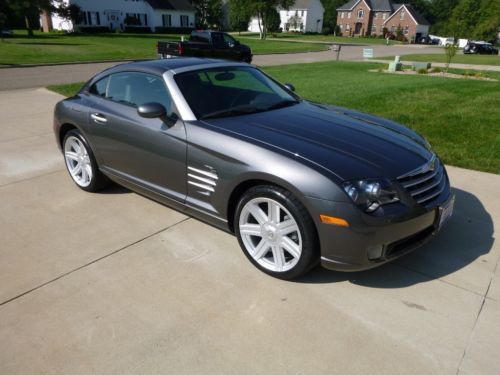 2005 chrysler crossfire 2 dr coupe 6 cylinder 3.2 fuel injected **10,476 miles**
