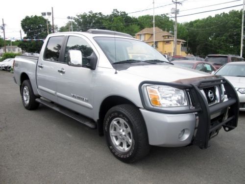 2005 nissan titan le automatic 4-door truck