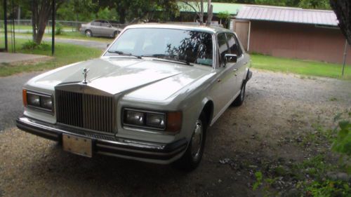 1982 rolls royce silver spur base sedan 4-door 6.7l