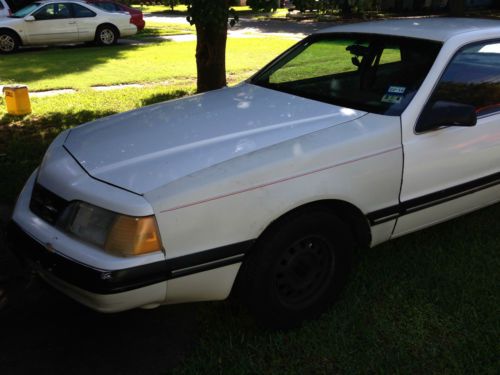 1988 ford thunderbird base sedan 2-door 3.8l