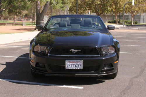 2014 ford mustang base convertible 2-door 3.7l