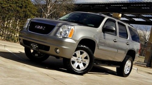 2007 gmc yukon navigation sunroof remote start backup camera 3rd seats