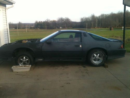 Rolling chassis 1992 rs camaro 4 inch cowl hood drag car