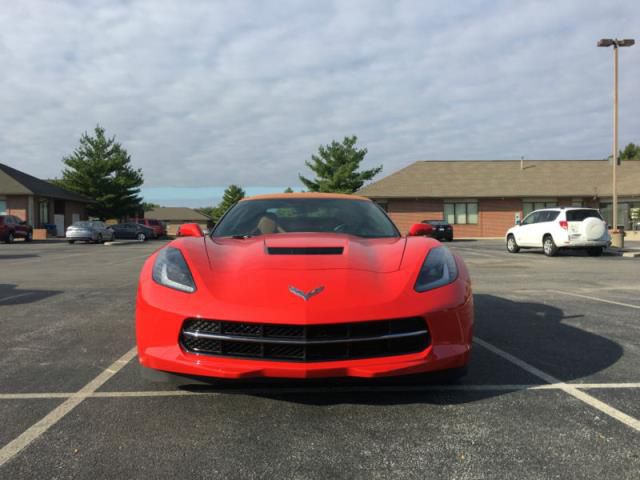 Chevrolet: corvette stingray convertible 2-door