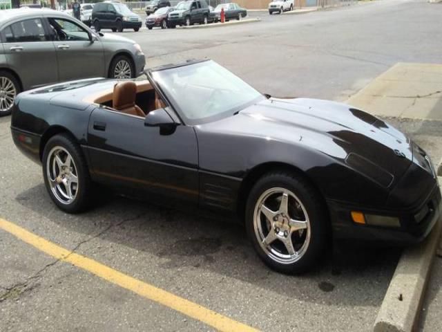 Chevrolet: corvette convertible