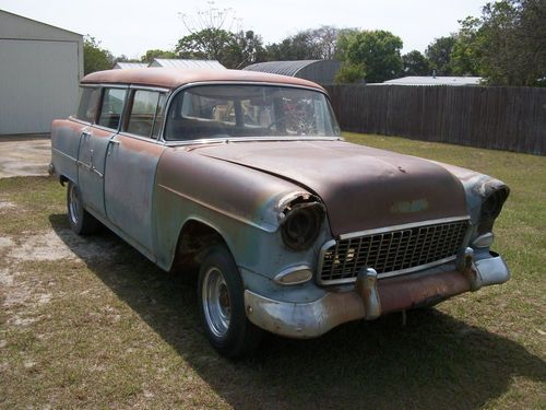 1955 chevy , 4 door sw, very solid,  from nm.