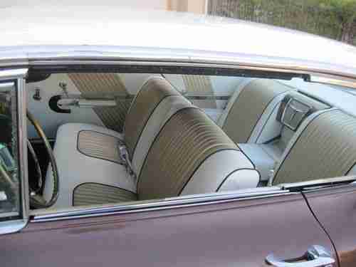 1959 Pontiac Bonneville, image 15