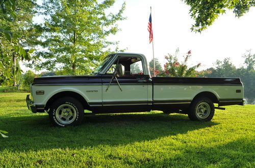 Chevrolet truck