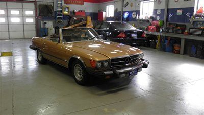 1979 mercedes -benz 450 sl roadster  low miles - low reserve