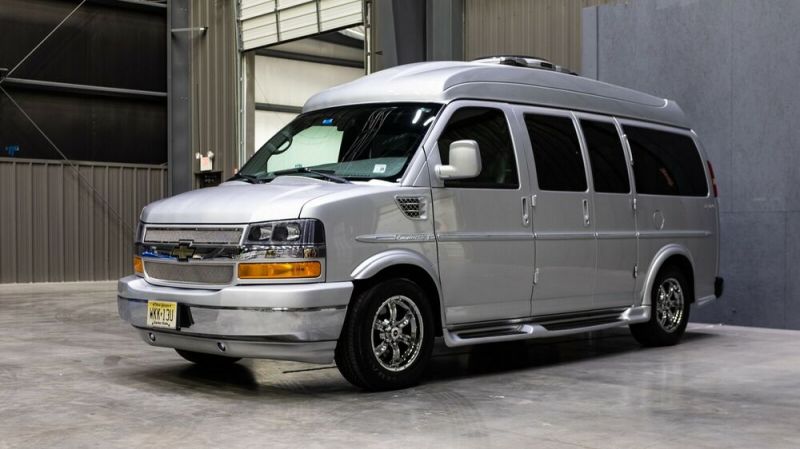 2014 chevrolet express se limited