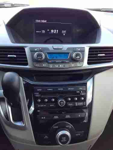 2012 Honda Odyssey EX-L Mini Passenger Van 4-Door 3.5L, image 9