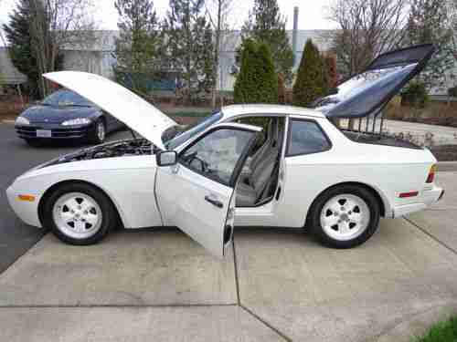 1986 Porsche 944 Turbo Coupe 5 Speed NO RESERVE SALE NO RESERVE NO RESERVE, image 17