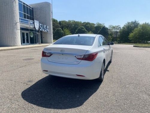 2011 hyundai sonata ltd