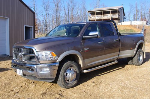 2010 dodge ram laramie crew cab