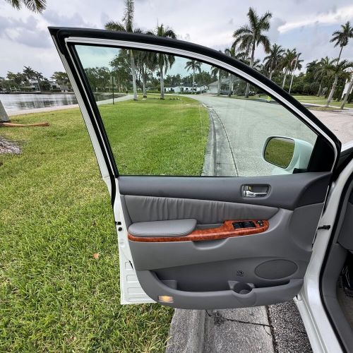 2010 Toyota Sienna XLE CLEAN CARFAX NON SMOKER LOW MILES HONDA, US $12,999.00, image 9