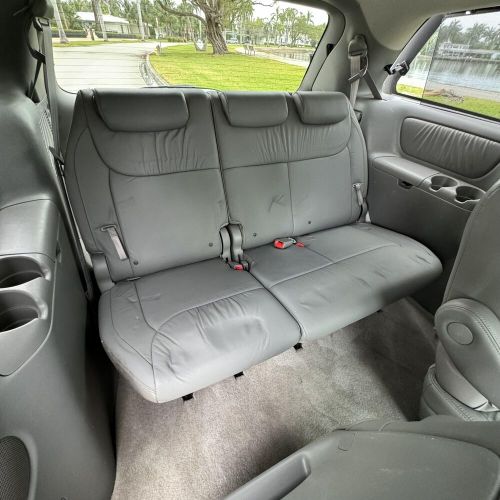 2010 Toyota Sienna XLE CLEAN CARFAX NON SMOKER LOW MILES HONDA, US $12,999.00, image 14