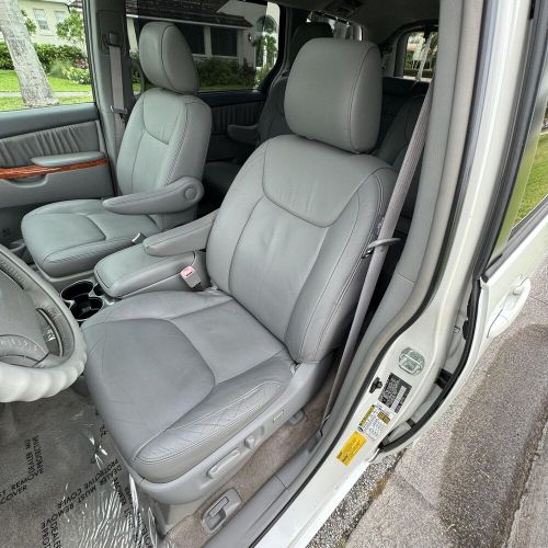 2010 Toyota Sienna XLE CLEAN CARFAX NON SMOKER LOW MILES HONDA, US $12,999.00, image 19