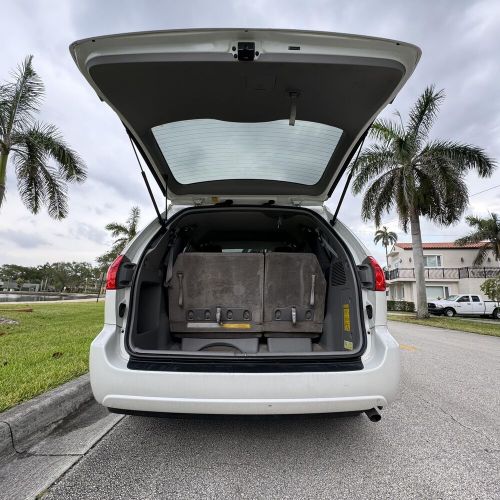 2010 Toyota Sienna XLE CLEAN CARFAX NON SMOKER LOW MILES HONDA, US $12,999.00, image 32