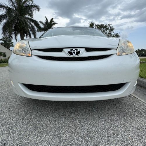 2010 Toyota Sienna XLE CLEAN CARFAX NON SMOKER LOW MILES HONDA, US $12,999.00, image 35