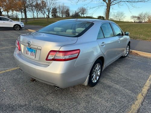 2010 toyota camry le