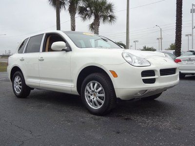 2006 porsche cayenne fresh trade in, fully serviced and ready for a new home!