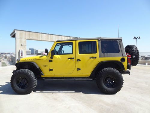 2008 jeep wrangler unlimited jk 4x4,lift, lights 35" tires, more...