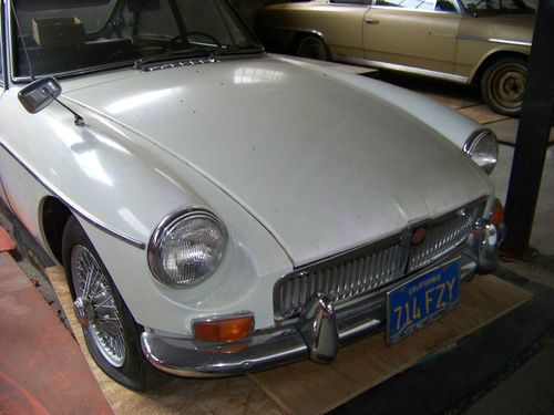 1968 mgb-gt solid original