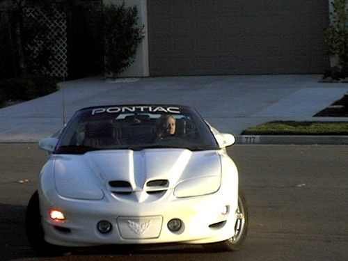 2000 pontiac firebird trans am convertible 2-door 5.7l