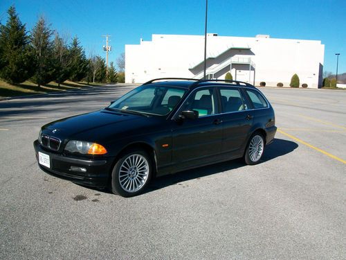 2001 bmw 325xi sport wagen awd