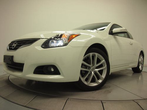 2012 nissan altima 3.5 navigation coupe