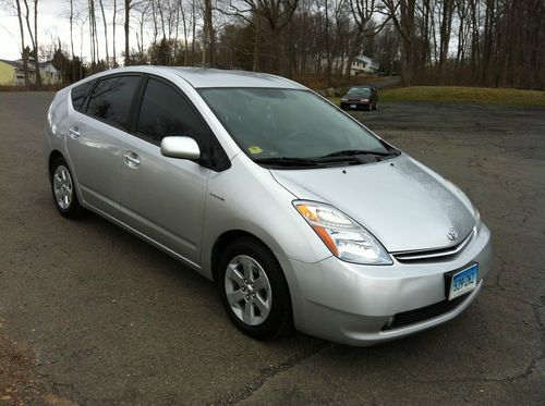 2008 toyota prius touring !!! navigation jbl sound bluetooth backup camera !!!