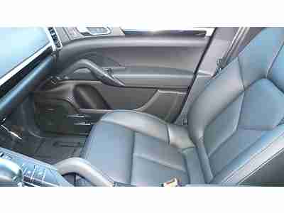 ONLY 9,500 MILES NEVER REGISTERED DEMO CAR, US $57,881.00, image 10